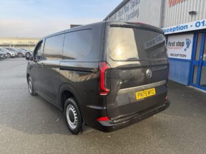 VW Transporter T7 – T30 Commerce + 2.0L TDI Tailgate SWB Manual – 12 Month Deal