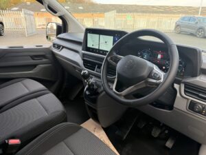 VW Transporter T7 – T32 Commerce + 2.0L TDI Tailgate SWB Manual – 24 Month Deal