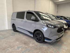 Ford Transit Custom Sport DCIV – SWB – 236ps 2.5L Duratec Petrol PHEV – Automatic – 24 Month Deal