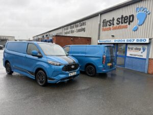 Ford Transit Custom Sport Panel Van – LWB – 236ps 2.5L Duratec Petrol PHEV – Automatic – 24 Month Deal