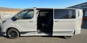 Ford Transit Custom Sport DCIV – LWB – 236ps 2.5L Duratec Petrol PHEV – Automatic – 24 Month Deal