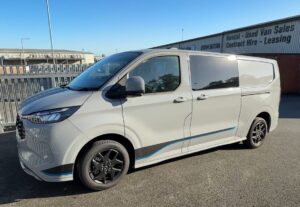 Ford Transit Custom Sport DCIV – LWB – 236ps 2.5L Duratec Petrol PHEV – Automatic – 24 Month Deal